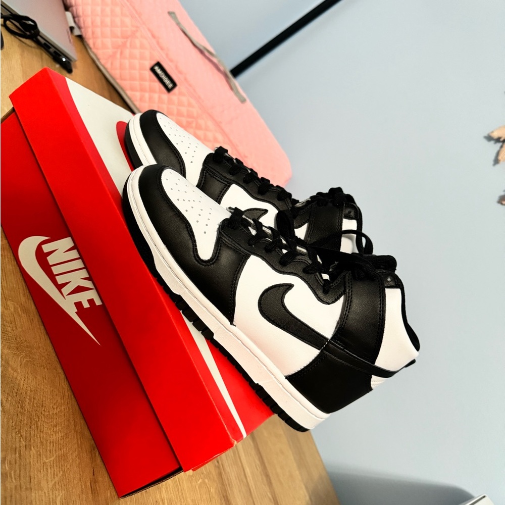 Nike High Top Dunk